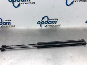 Used Set of gas struts for boot Peugeot 5008 I (0A/0E) 1.6 THP 16V Price € 35,00 Margin scheme offered by Gebr Opdam B.V.