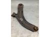 Front lower wishbone, left from a Renault Modus/Grand Modus (JP), 2004 / 2012 1.2 16V TCE 100, MPV, Petrol, 1.149cc, 74kW (101pk), FWD, D4F784; D4FH7, 2007-05 / 2012-12, JP0W 2009