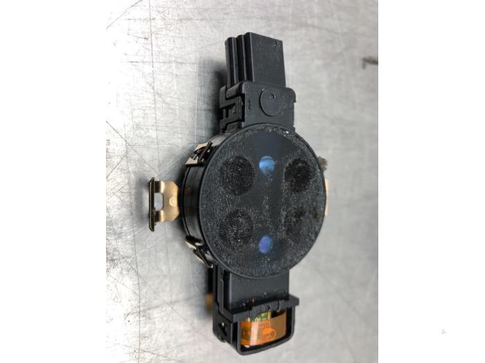 Begagnade Regnsensor Volkswagen Golf VII (AUA) 1.0 TSI 12V BlueMotion Pris € 42,00 Marginaltabell erbjuds av Gebr Opdam B.V.