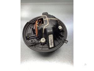 Used Heating and ventilation fan motor Mercedes B (W245,242) 2.0 B-180 CDI 16V Price € 40,00 Margin scheme offered by Gebr Opdam B.V.