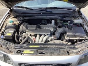 Usados Motor Volvo S60 I (RS/HV) 2.4 20V 140 Precio € 400,00 Norma de margen ofrecido por Gebr Opdam B.V.
