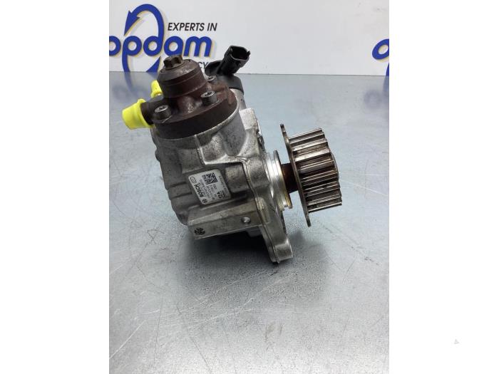 Diesel pump Peugeot 308 1.6 BlueHDi 115 - 0445010739 BHX BOSCH