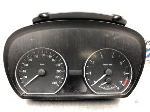 Used Odometer KM BMW 1 serie (E87/87N) 118i 16V Price € 75,00 Margin scheme offered by Gebr Opdam B.V.
