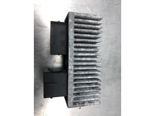 Used Cooling fin relay Renault Clio III (BR/CR) 1.5 dCi FAP Price € 50,00 Margin scheme offered by Gebr Opdam B.V.