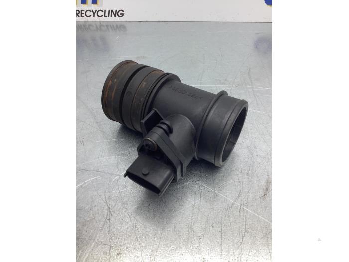 Usagé Débitmètre Opel Agila (A) 1.0 12V Twin Port Prix € 17,00 Règlement à la marge proposé par Gebr Opdam B.V.