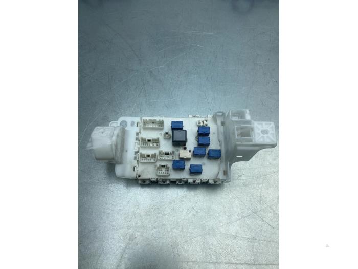 Fuse box Suzuki Swift 1.2 16V XXXXX DENSO Gebr Opdam B.V.