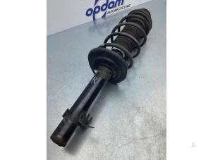 Used Front shock absorber rod, right Toyota Aygo (B40) 1.0 12V VVT-i Price € 50,00 Margin scheme offered by Gebr Opdam B.V.