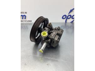 Used Power steering pump Mitsubishi Outlander (CU) 2.4 16V 4x4 Price € 65,00 Margin scheme offered by Gebr Opdam B.V.