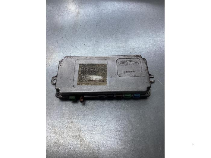 PDC Module from a Land Rover Range Rover IV (LG) 4.4 SDV8 32V 2013