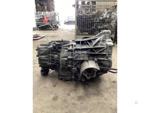 Getriebe van een Audi A4 Avant (B7) 2.0 20V 2006