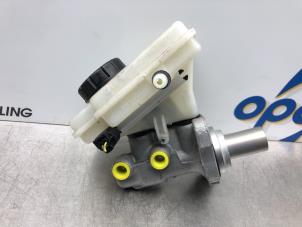 Usagé Cylindre de frein principal Mini Mini (R56) 1.4 16V One Prix € 35,00 Règlement à la marge proposé par Gebr Opdam B.V.