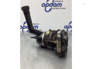 Used Power steering pump Citroen C4 Picasso (UD/UE/UF) 1.6 16V VTi 120 Price € 200,00 Margin scheme offered by Gebr Opdam B.V.