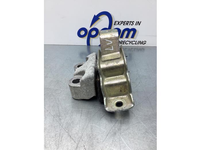 Gearbox mount from a Fiat Fiorino (225) 1.4 2019
