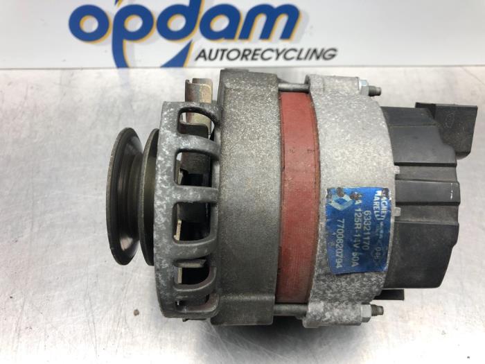 Begagnade Dynamo Renault Twingo (C06) 1.2 SPi Phase I Pris € 42,00 Marginaltabell erbjuds av Gebr Opdam B.V.