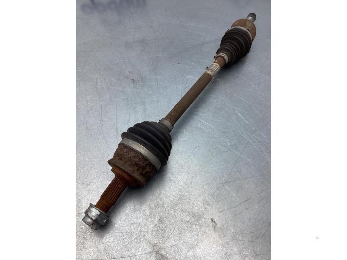 Begagnade Drivaxel, vänster fram Fiat 500 (312) 1.2 Pris € 38,00 Marginaltabell erbjuds av Gebr Opdam B.V.