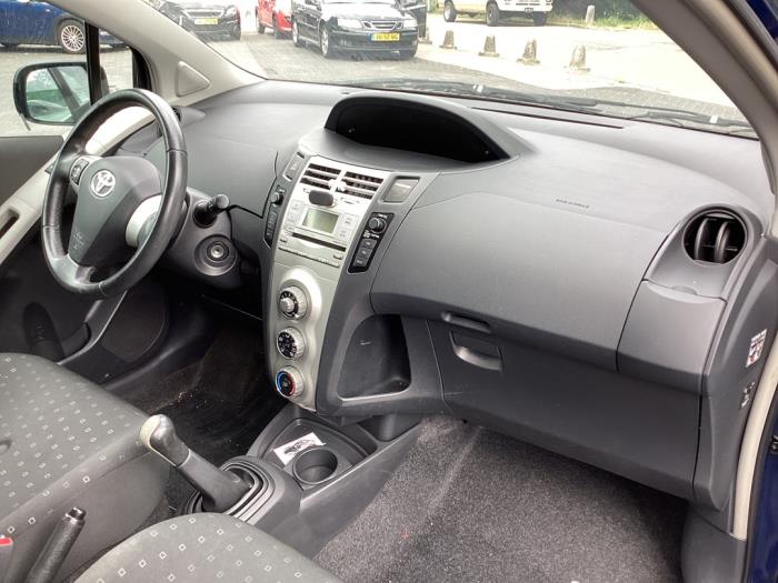 Juego y módulo de airbag de un Toyota Yaris II (P9) 1.0 12V VVT-i 2008