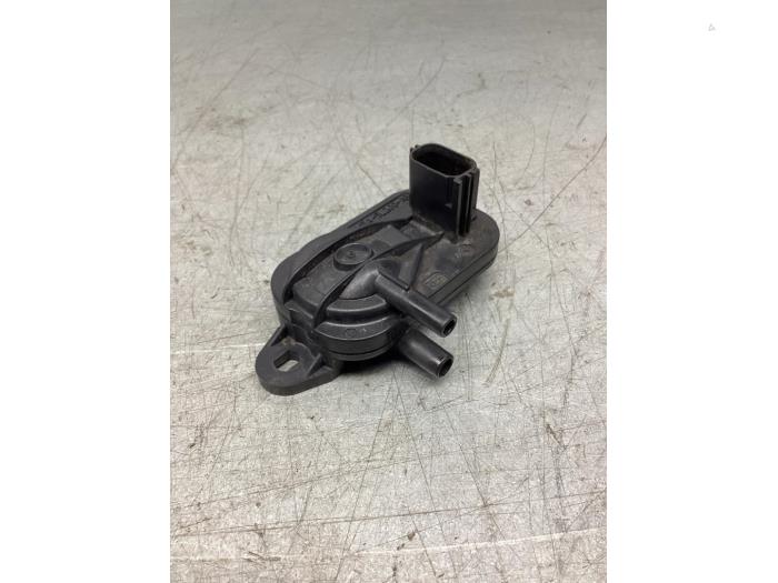 Begagnade Partikelfiltersensor Volvo C30 (EK/MK) 1.6 D 16V Pris € 26,00 Marginaltabell erbjuds av Gebr Opdam B.V.