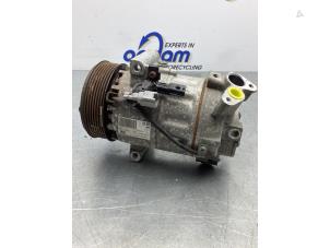 Used Air conditioning pump Renault Clio IV Estate/Grandtour (7R) 1.2 TCE 16V GT EDC Price € 150,00 Margin scheme offered by Gebr Opdam B.V.