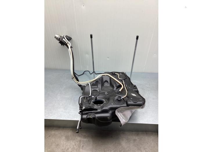 Gebrauchte Krafstofftank Audi A3 Limousine (8YS) 1.5 35 TFSI 16V Mild Hybrid Preis € 170,00 Margenregelung angeboten von Gebr Opdam B.V.