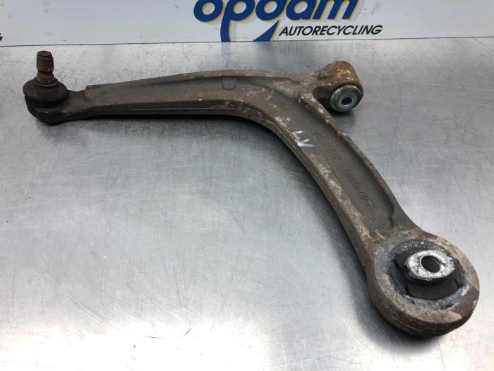 Front lower wishbone, left from a Ford Ka II 1.2 2012
