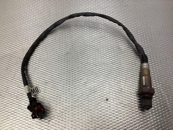 Usagé Sonde lambda Opel Corsa C (F08/68) 1.2 16V Twin Port Prix € 26,00 Règlement à la marge proposé par Gebr Opdam B.V.