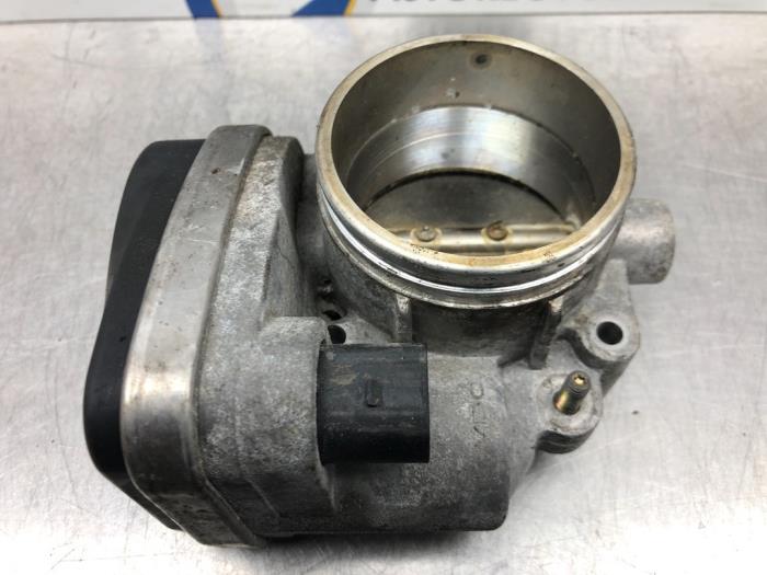 Gebrauchte Drosselklappengehäuse BMW 5 serie Touring (E39) 525i 24V Preis € 64,00 Margenregelung angeboten von Gebr Opdam B.V.
