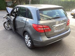 Underram från en Mercedes-Benz B (W246/W242) 1.5 B-180 CDI,d 16V 2014
