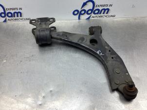 Used Front lower wishbone, right Ford Focus 3 Wagon 1.0 Ti-VCT EcoBoost 12V 100 Price € 35,00 Margin scheme offered by Gebr Opdam B.V.