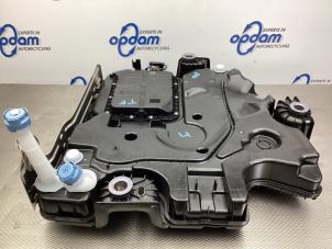 Neue Adblue Tank Citroen C4 Picasso Preis € 1.028,50 Mit Mehrwertsteuer angeboten von Gebr Opdam B.V.