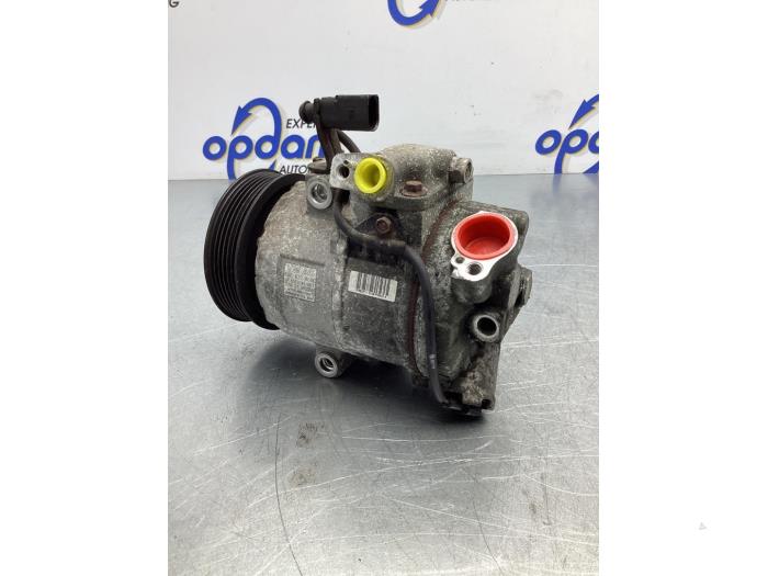 Usagé Compresseur de clim Volkswagen Polo IV (9N1/2/3) 1.4 TDI 70 Prix € 60,00 Règlement à la marge proposé par Gebr Opdam B.V.