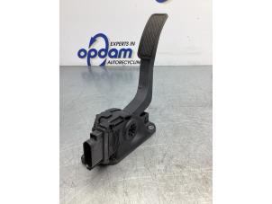 Gebrauchte Gaspedalposition Sensor Ford Transit Courier 1.5 TDCi 95 Preis € 30,00 Margenregelung angeboten von Gebr Opdam B.V.