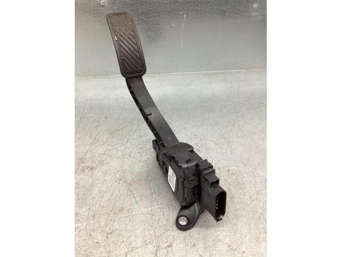 Begagnade Gaspedalsensor Ford Fiesta 6 (JA8) 1.0 Ti-VCT 12V 65 Pris € 30,00 Marginaltabell erbjuds av Gebr Opdam B.V.