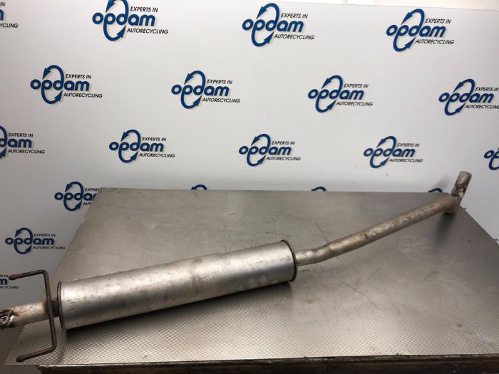 Exhaust middle silencer from a Opel Corsa C (F08/68) 1.0 12V 2000