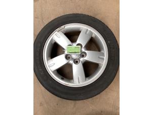 Used Sport rims set + tires Mitsubishi Outlander (CU) 2.0 16V 4x2 Price on request offered by Gebr Opdam B.V.