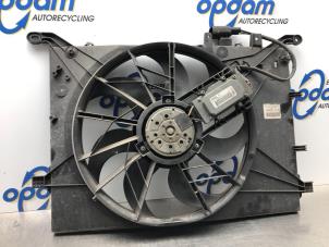 Usagé Ventilateur moteur Volvo S60 I (RS/HV) 2.4 20V 140 Prix € 75,00 Règlement à la marge proposé par Gebr Opdam B.V.