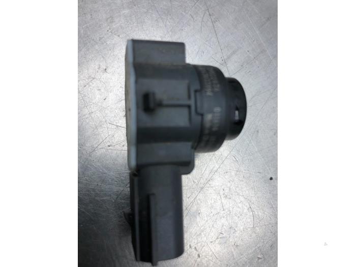 Usados Sensor PDC Opel Corsa E 1.0 SIDI Turbo 12V Precio € 51,00 Norma de margen ofrecido por Gebr Opdam B.V.