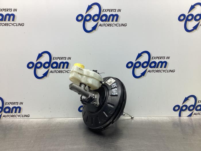 Usagé Servo frein Ford Fiesta 7 1.0 EcoBoost 12V 100 Prix € 68,00 Règlement à la marge proposé par Gebr Opdam B.V.