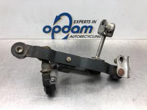 Used Gearbox mechanism Opel Astra G (F08/48) 1.6 16V Price € 30,00 Margin scheme offered by Gebr Opdam B.V.