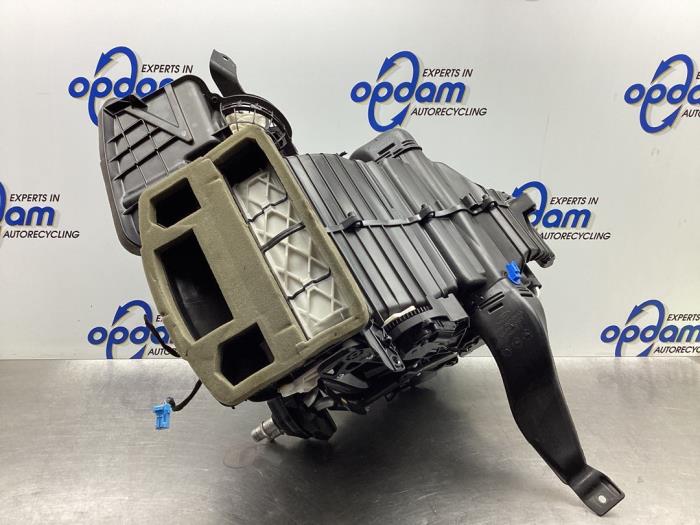 Heater housing from a Ford Fiesta 7 1.0 EcoBoost 12V 100 2019