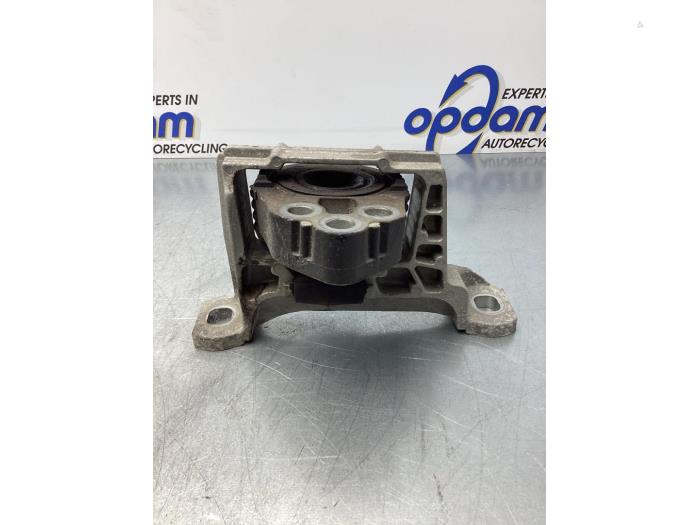 Used Engine mount Ford Focus 3 Wagon 1.5 TDCi Price € 25,00 Margin scheme offered by Gebr Opdam B.V.