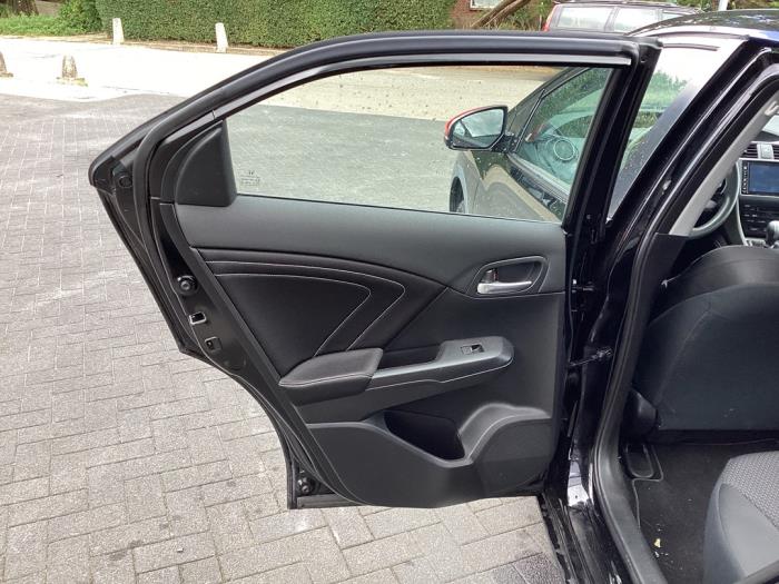 Rear door 4-door, left from a Honda Civic (FK1/2/3) 1.4i VTEC 16V 2016