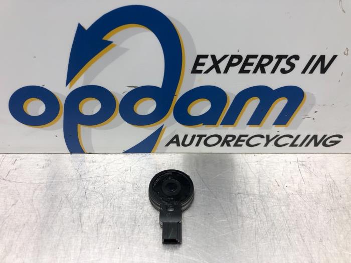 Gebrauchte Regensensor Opel Corsa D 1.2 16V Preis € 30,00 Margenregelung angeboten von Gebr Opdam B.V.
