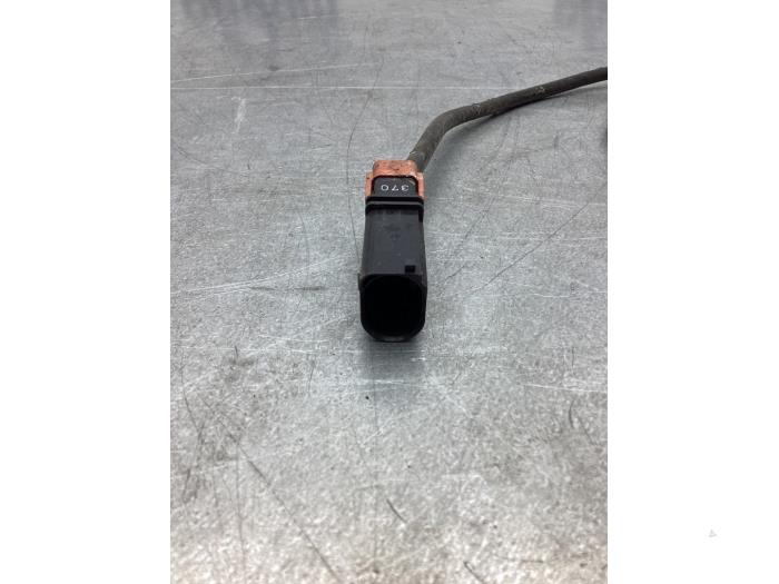 Lambda probe from a Volkswagen Transporter/Caravelle T6 2.0 TDI 150 2021