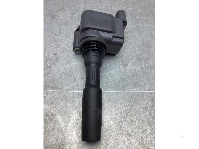 Usagé Broche bobine Audi A3 Limousine (8YS) 1.5 35 TFSI 16V Mild Hybrid Prix € 15,00 Règlement à la marge proposé par Gebr Opdam B.V.