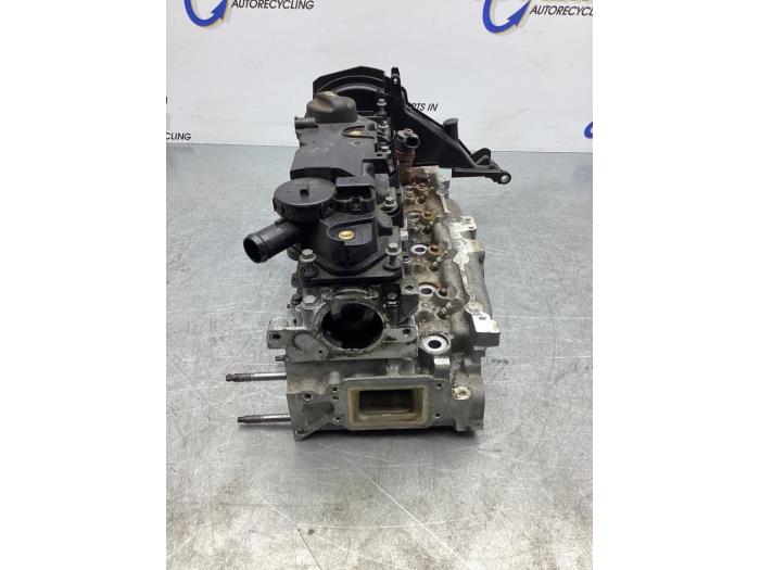 Cylinder head Peugeot 208 I 1.4 HDi - 9684504780 8H01