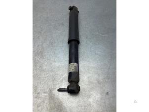 Used Rear shock absorber, left Nissan Qashqai (J11) 1.2 DIG-T 16V Price € 40,00 Margin scheme offered by Gebr Opdam B.V.