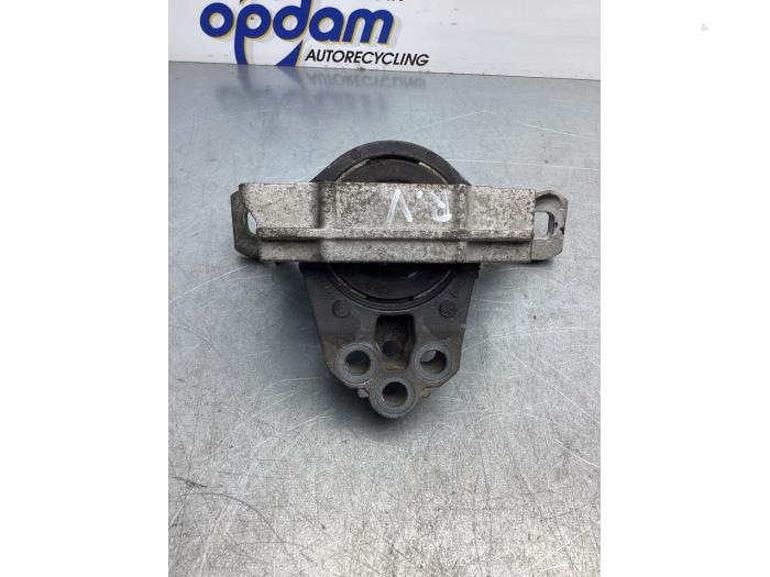 Used Engine mount Ford C-Max (DXA) 1.5 TDCi 120 16V Price € 34,00 Margin scheme offered by Gebr Opdam B.V.