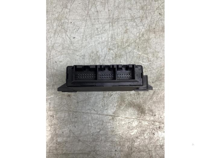 PDC Module from a Ford C-Max (DXA) 1.5 TDCi 120 16V 2016