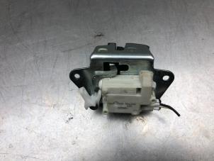 Used Tailgate lock mechanism Fiat Panda (169) 1.2, Classic Price € 25,00 Margin scheme offered by Gebr Opdam B.V.