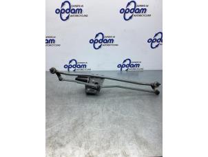 Used Wiper motor + mechanism Iveco Daily Price € 181,50 Inclusive VAT offered by Gebr Opdam B.V.